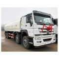 8x4 Sinotruk Howo 18Ton 18000liters Camion de gicleurs d&#39;eau